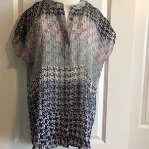 CAbi short sleeve tunic.  Size M